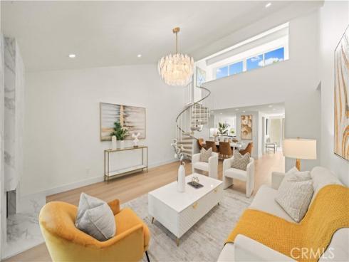 15 Eucalyptus , Irvine, CA