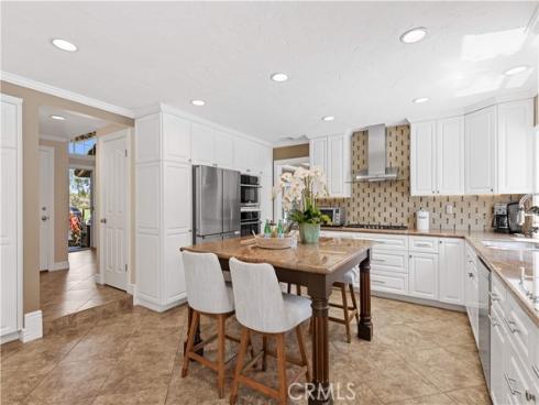 42 Christamon West , Irvine, CA