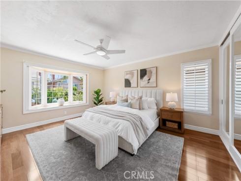 42 Christamon West , Irvine, CA