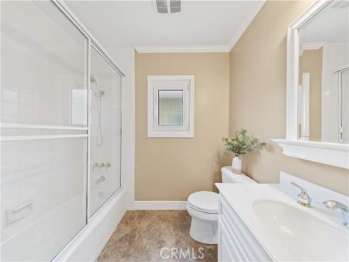 42 Christamon West , Irvine, CA