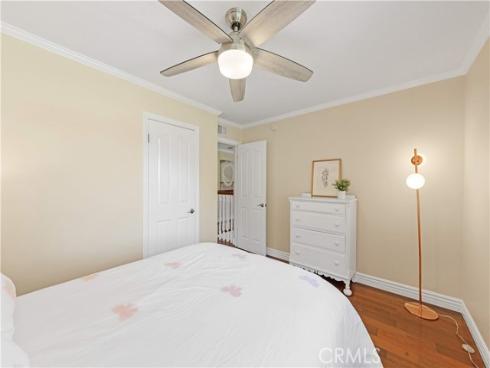 42 Christamon West , Irvine, CA