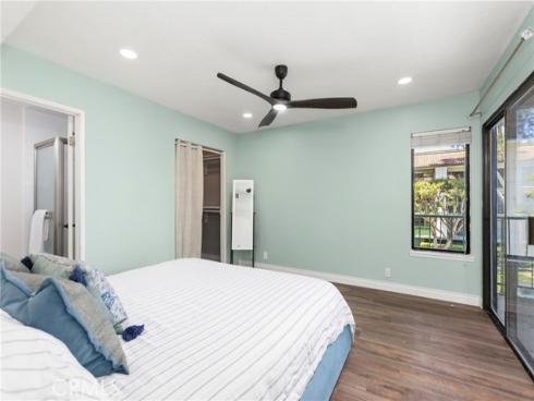 4206 Apricot 4206 , Irvine, CA
