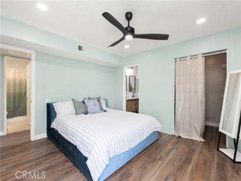 4206 Apricot 4206 , Irvine, CA