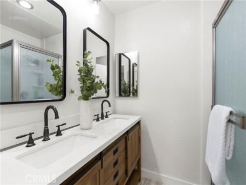 4206 Apricot 4206 , Irvine, CA