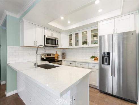 4206 Apricot 4206 , Irvine, CA