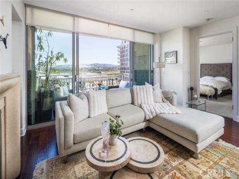 5085  Scholarship  , Irvine, CA
