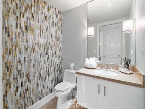 5085  Scholarship  , Irvine, CA