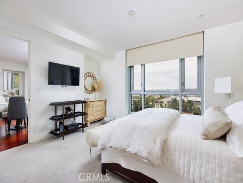 5085  Scholarship  , Irvine, CA