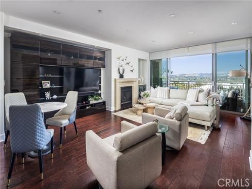 5085  Scholarship  , Irvine, CA