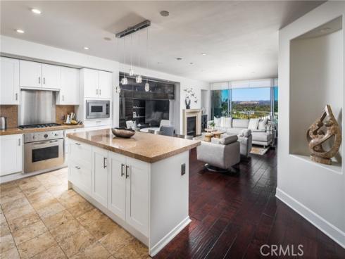 5085  Scholarship  , Irvine, CA