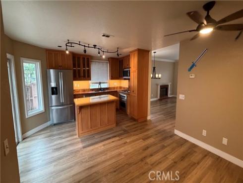 254  Monroe  , Irvine, CA