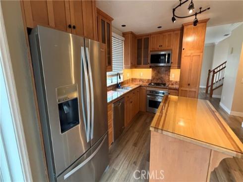 254  Monroe  , Irvine, CA