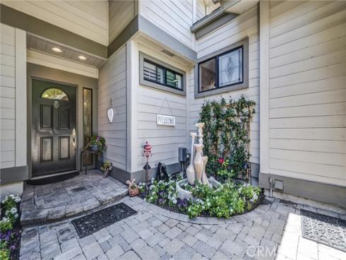49 Pinewood , Irvine, CA