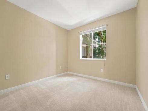 2219 Scholarship , Irvine, CA