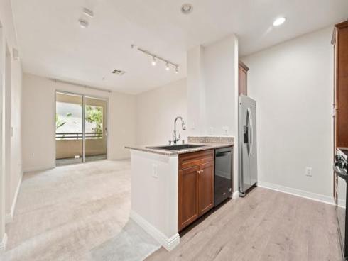 2219 Scholarship , Irvine, CA