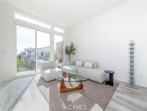 128 Keeper , Irvine, CA