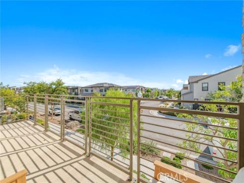 128 Keeper , Irvine, CA