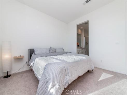128 Keeper , Irvine, CA