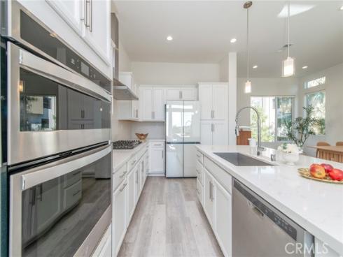 128 Keeper , Irvine, CA