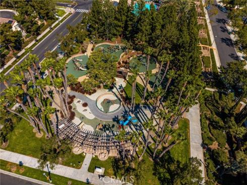 6 Thorn Hill , Irvine, CA