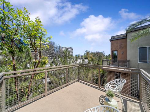 573 Rockefeller , Irvine, CA