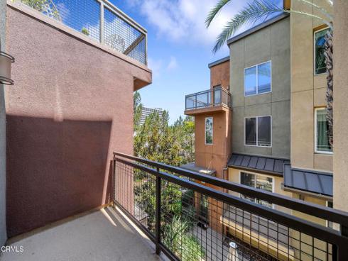 573 Rockefeller , Irvine, CA