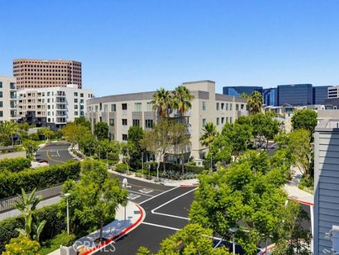 108  Tribeca  , Irvine, CA