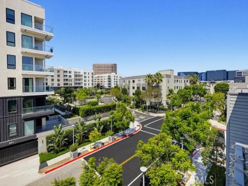 108  Tribeca  , Irvine, CA