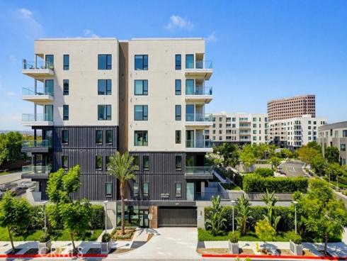 108  Tribeca  , Irvine, CA