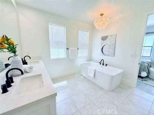111 Sunnyslope , Irvine, CA