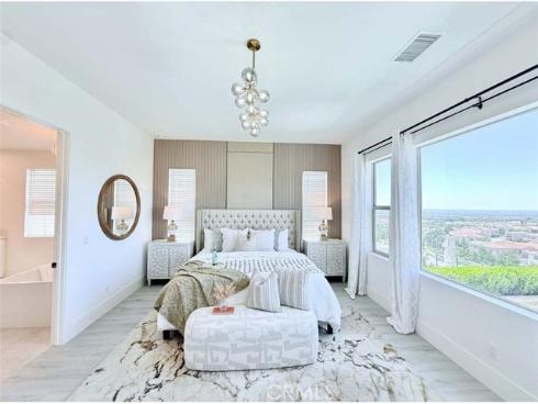 111 Sunnyslope , Irvine, CA
