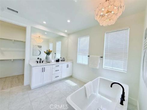 111 Sunnyslope , Irvine, CA