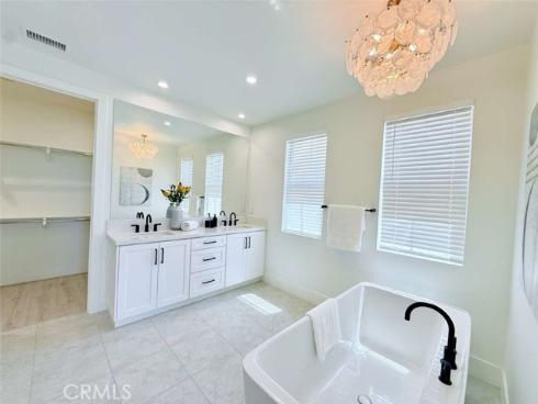 111 Sunnyslope , Irvine, CA