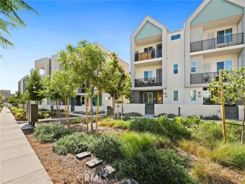 257 Sash , Irvine, CA