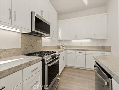 257 Sash , Irvine, CA