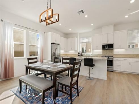 257 Sash , Irvine, CA