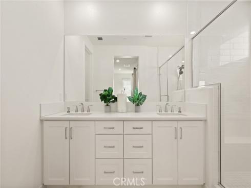 257 Sash , Irvine, CA