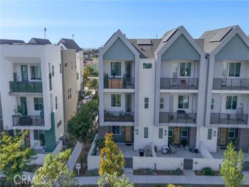 257 Sash , Irvine, CA