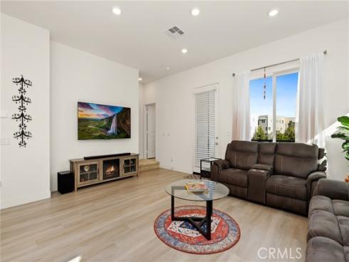 257 Sash , Irvine, CA