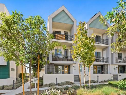 257 Sash , Irvine, CA