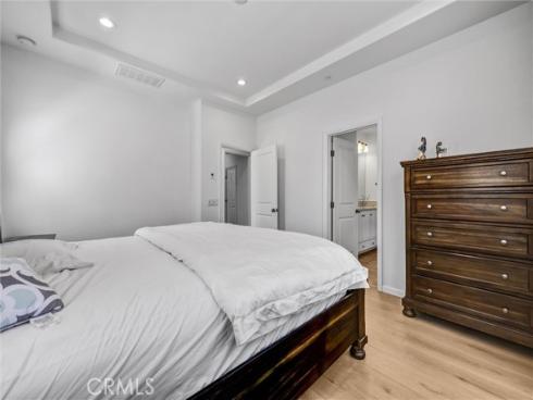 121 Rodeo , Irvine, CA