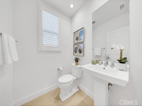 182 Frontier , Irvine, CA