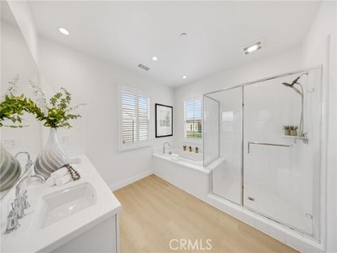 182 Frontier , Irvine, CA