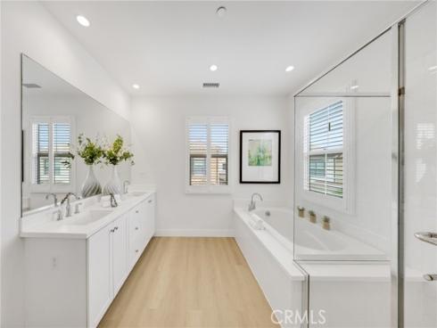 182 Frontier , Irvine, CA
