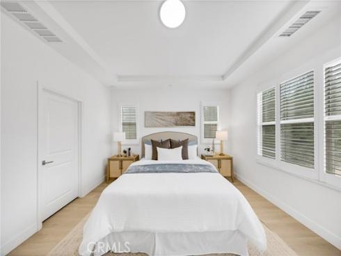 182 Frontier , Irvine, CA