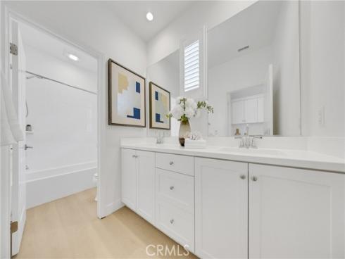 182 Frontier , Irvine, CA
