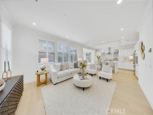 182 Frontier , Irvine, CA
