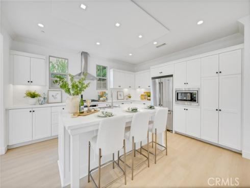 182 Frontier , Irvine, CA