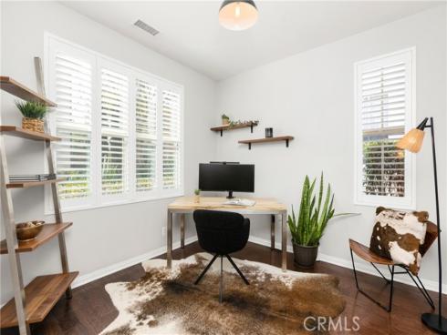 205 Mantle , Irvine, CA