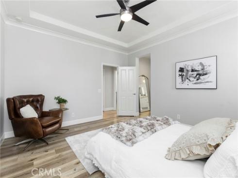 205 Mantle , Irvine, CA